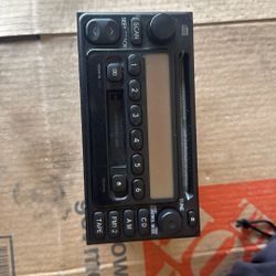 2003 Toyota Highlander Factory Radio