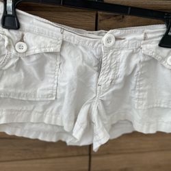 Women’s summer shorts size 7