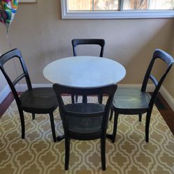 POTTERY BARN Marble table with 4 PB Chairs