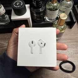 AirPods 4 New Sealed 