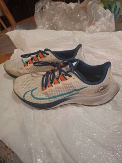 Nike shoes