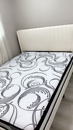 Queen bed