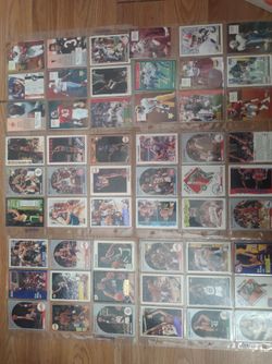 Sports cards basketball / football
