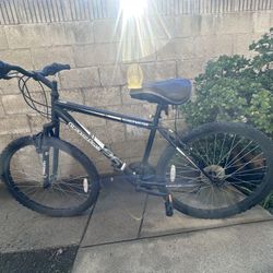 Roadmaster Granitepeak 26” Bike