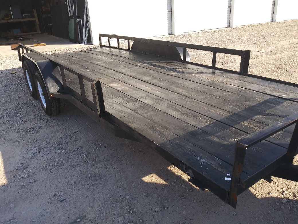 20 x 8 trailer with 2 ramps