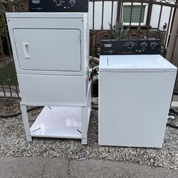 Maytag Washer Commercial Grade And Dryer Gas With Pedestal For Dryer All Original Like New 🕊️