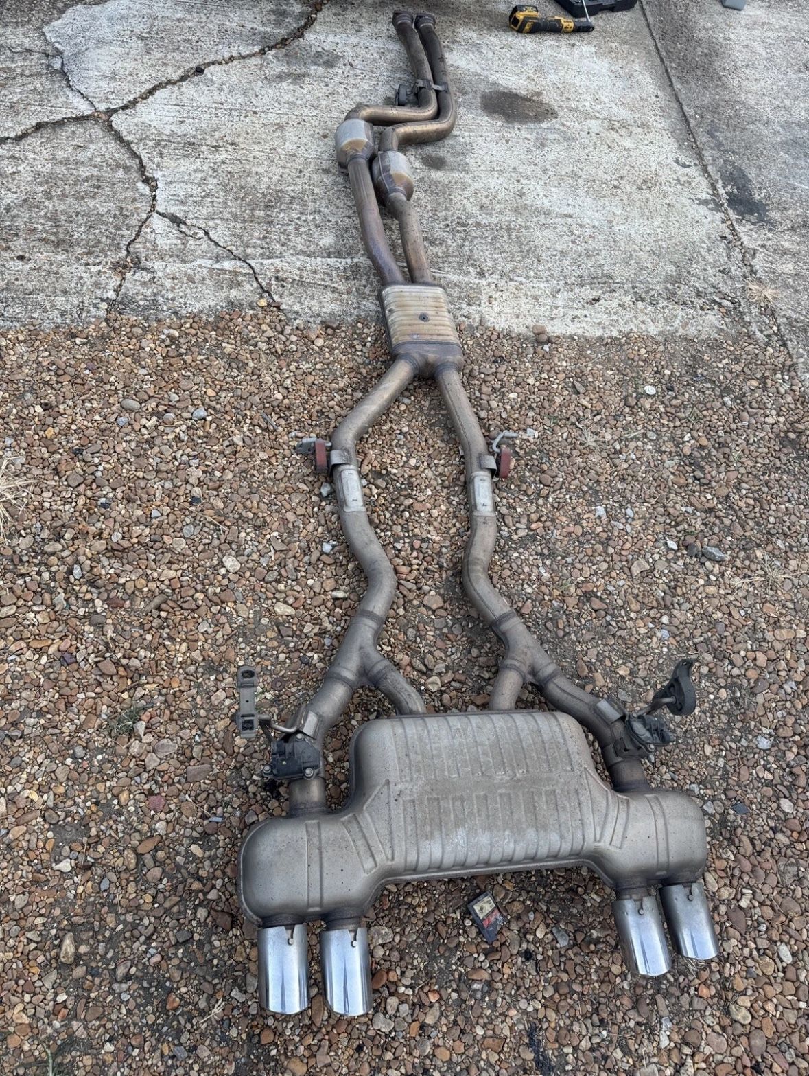 Bmw M4 F82 - Oem Full Exhaust 