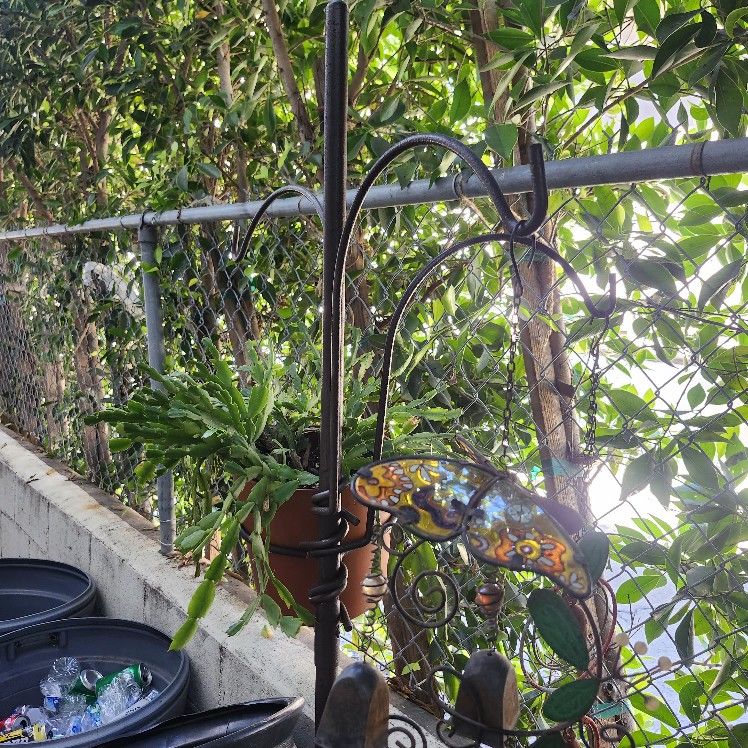 Base Plant Stand For Pot Or Hanging Plants