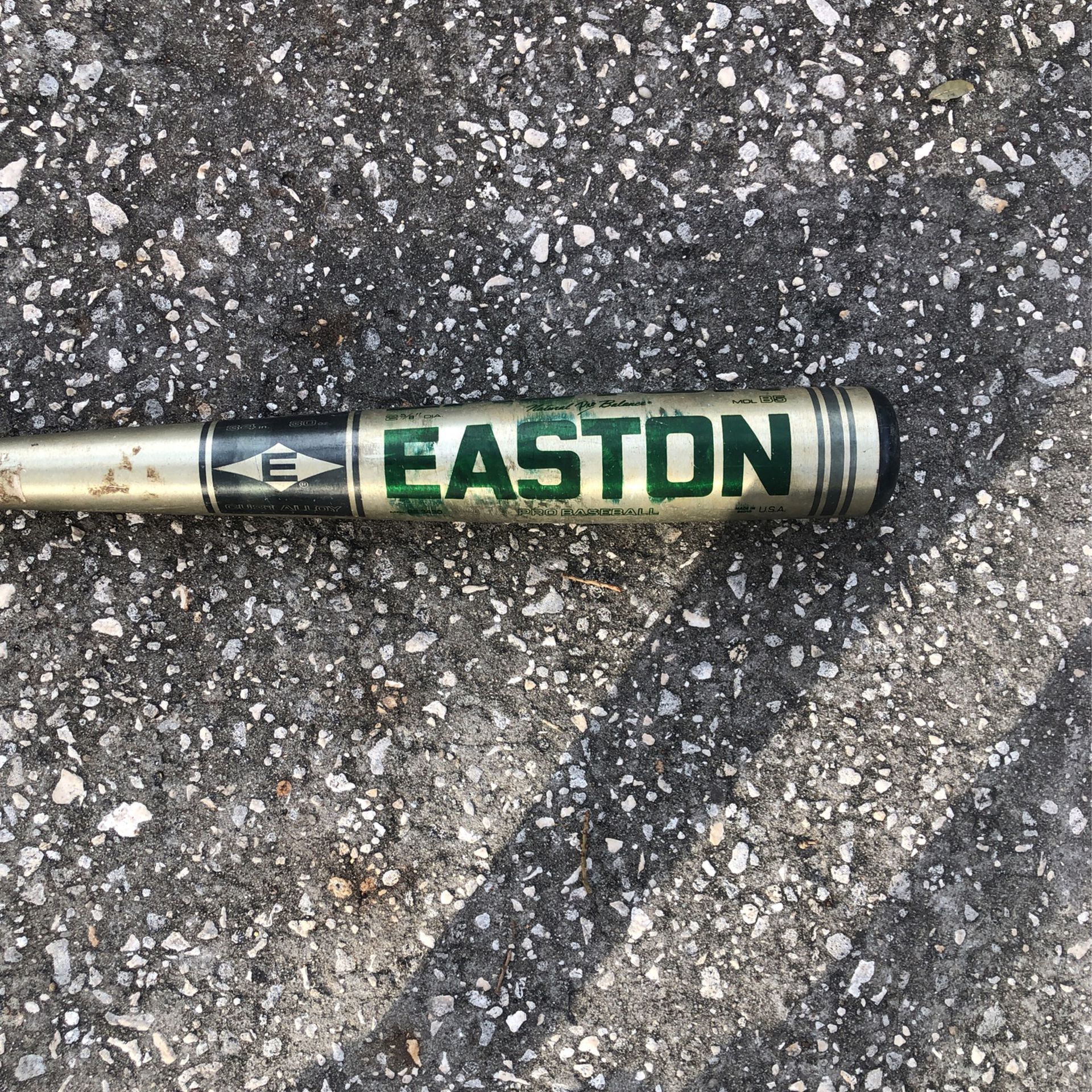 Easton Aluminum bat