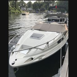 98 Regal 2150 Boat