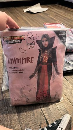 Kids XL Vampire Costume Girls Brand New Halloween 