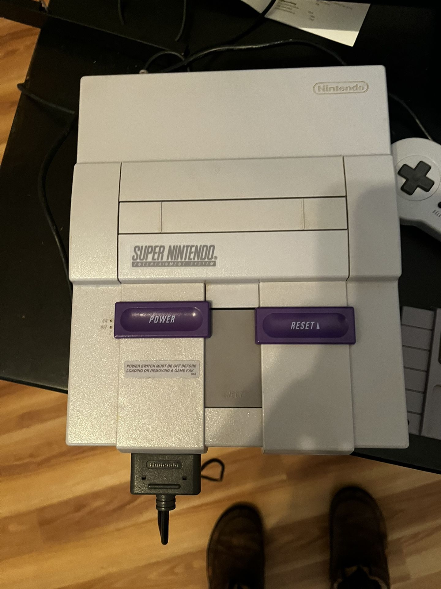 Super Nintendo Includes 4 Games