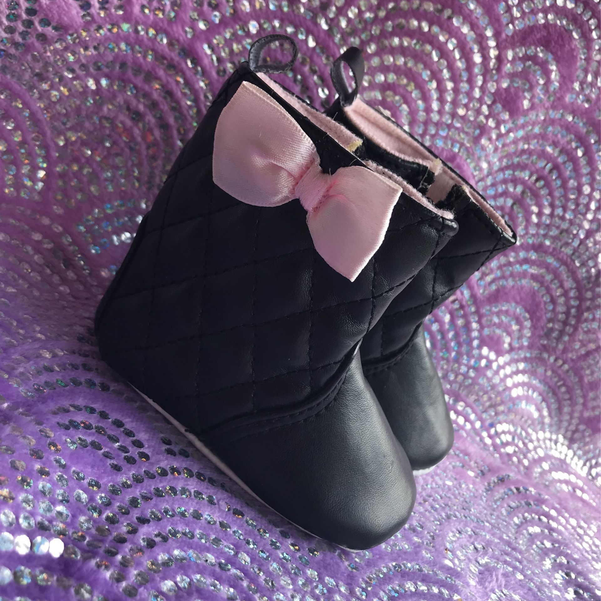 Lovable friends black quilted boots