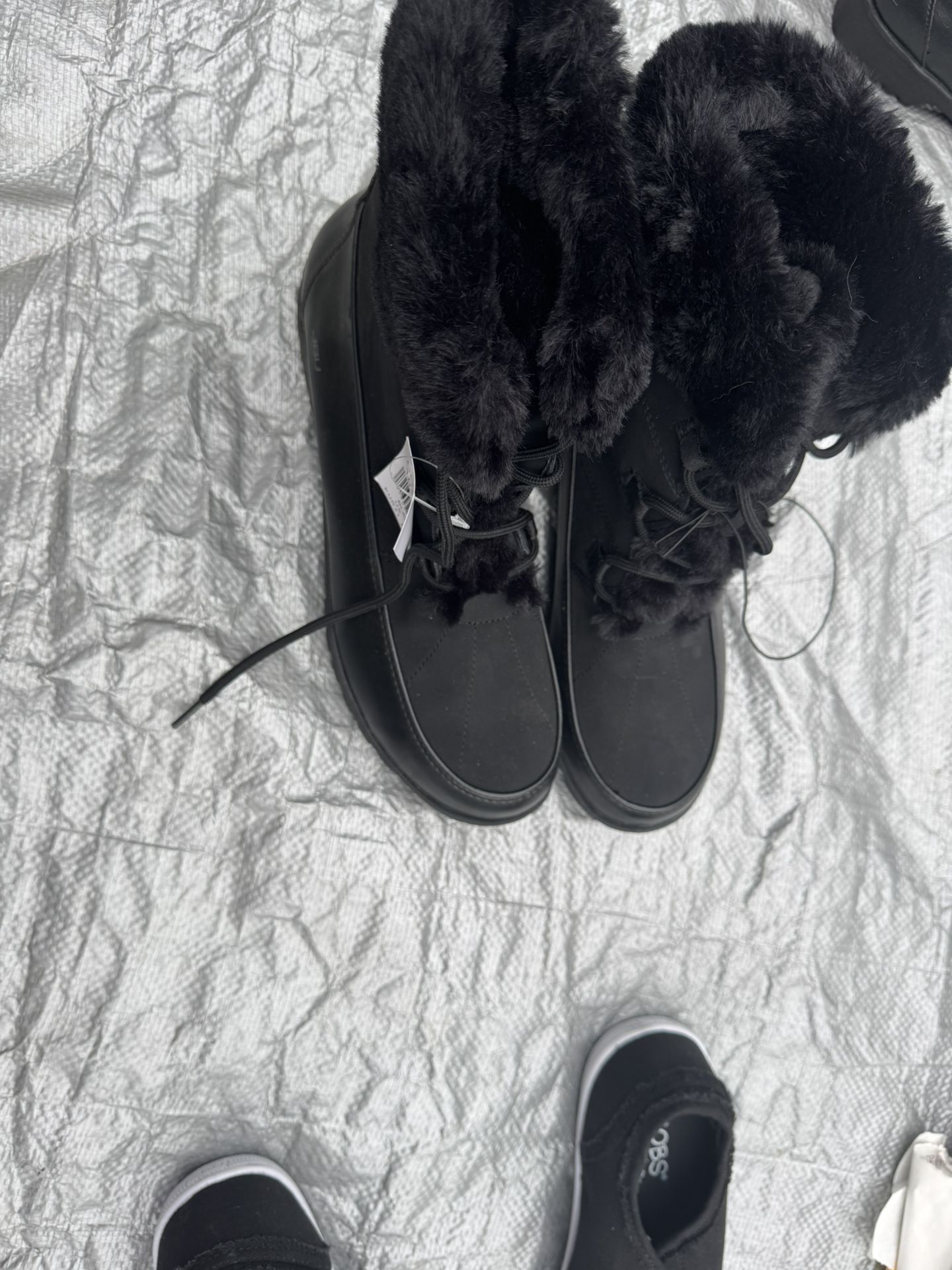 JBU boots Size 10
