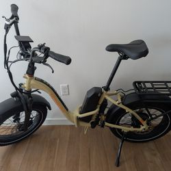 Like New RadPower RadExpand 5 Plus Electric Folding Bike Sandstone