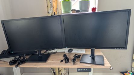 Samsung 27" Full HD Business Monitors – Excellent Condition (2 Available)