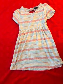 Girls' dresses, size S (5-6)