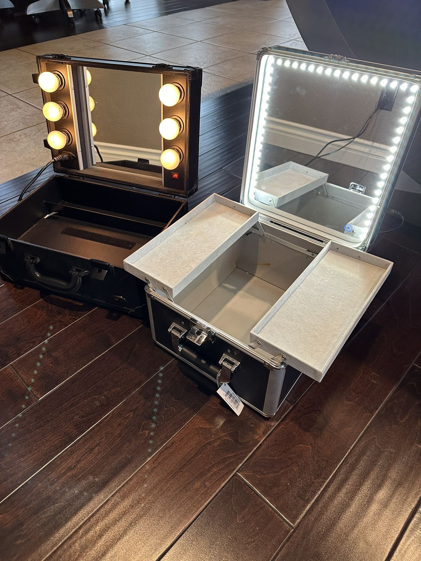 Lighted Travel Makeup Cases Great For Dance Comp