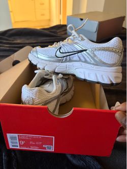 2 new pairs of Nikes
