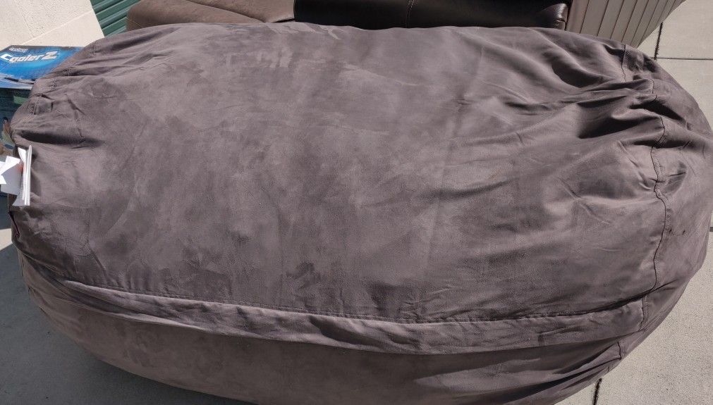 Le Pouf Giant 6' Bean Bag Couch (2-person seating)