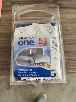 Polaroid Camera 