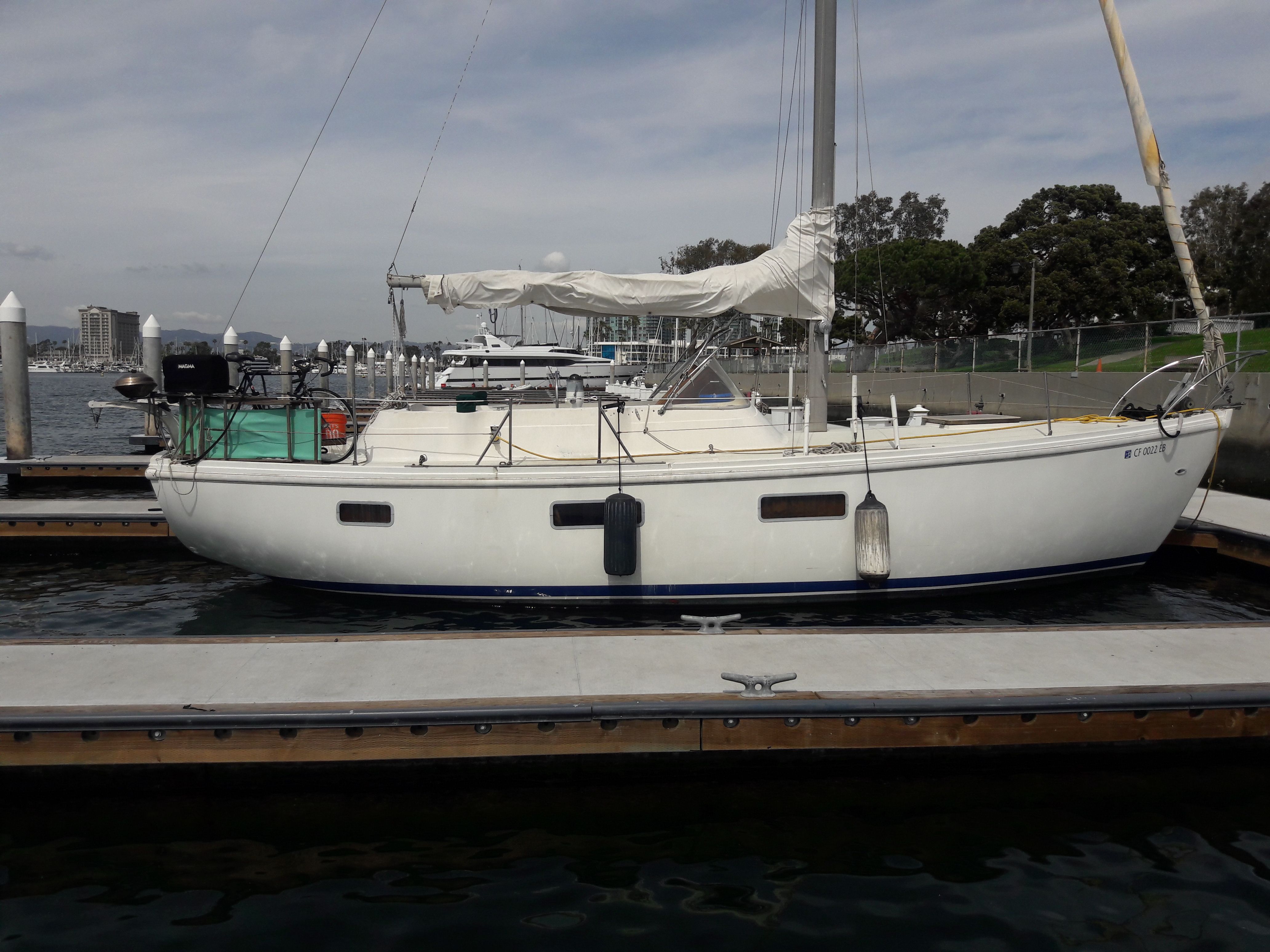 1973 Coronado 35 ft sailboat