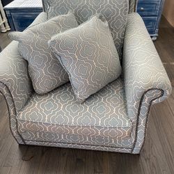 Safavieh Living room Accent Chair  