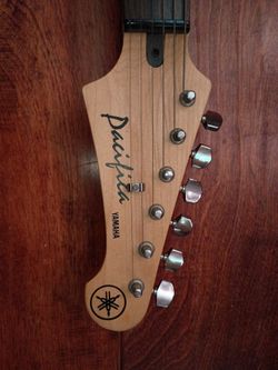 Yamaha Pacifica Guitar