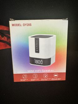 Hi-Fi bluetooth speaker night light