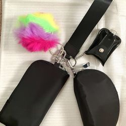 Wristlet pouch bundle 🖤