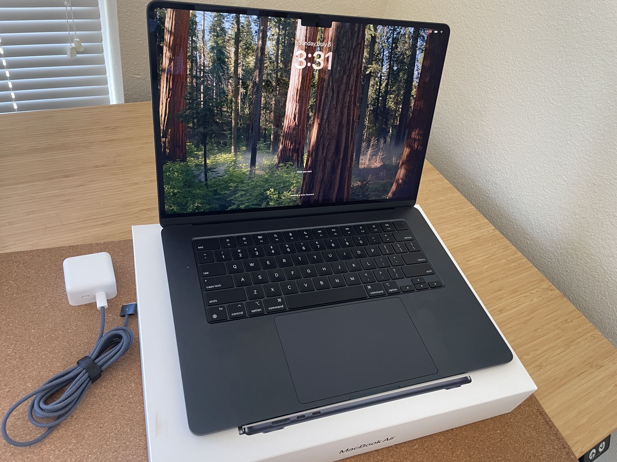 MacBook Air 15in M3 2024