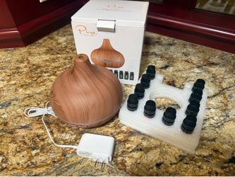 Pure Daily Care Essential Oil Diffuser Set with 10 Oils- Like New