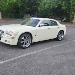 2007 chrysler 300c low miles