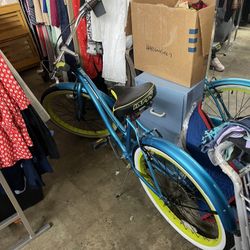 Huffy Beach Cruiser 