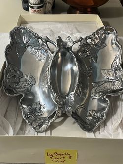 Large Arthur Court butterfly, serving platter, silver plated circuit 2003