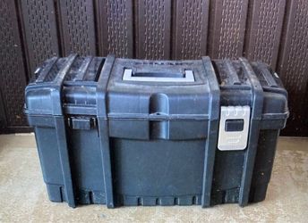Portable Husky Tool Box Tool Chest 21” x 12” x 11”