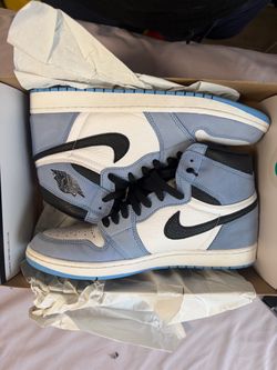Air Jordan 1 Retro High OG University Blue