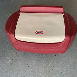 Little tikes 2024 red toy box