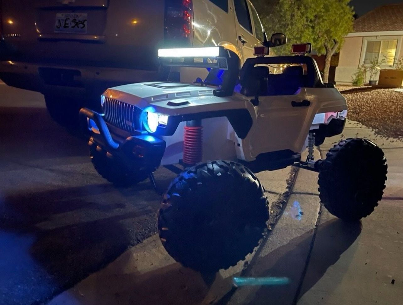 Custom 4 X 4 Power Wheel Runs Off Dewalt Battery Rubber Tires