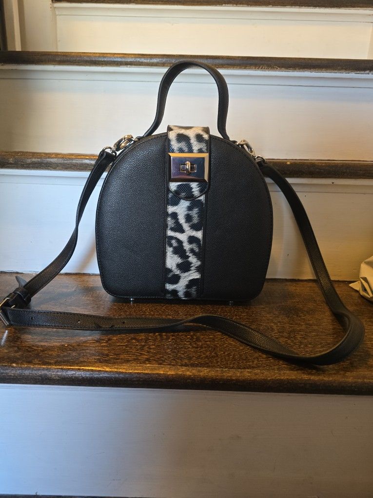 Snob Essentials Crossbody Bag