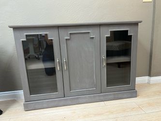 Decorative storage chest