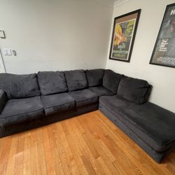 Sectional couch