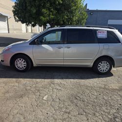 Toyota Sienna 2007