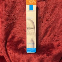 La Roche-Posay Effaclar Duo Acne Treatment *NEW*
