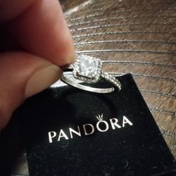 Pandora Ring Size 9