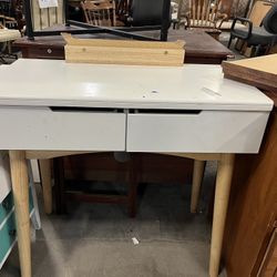 Table/Desk $21