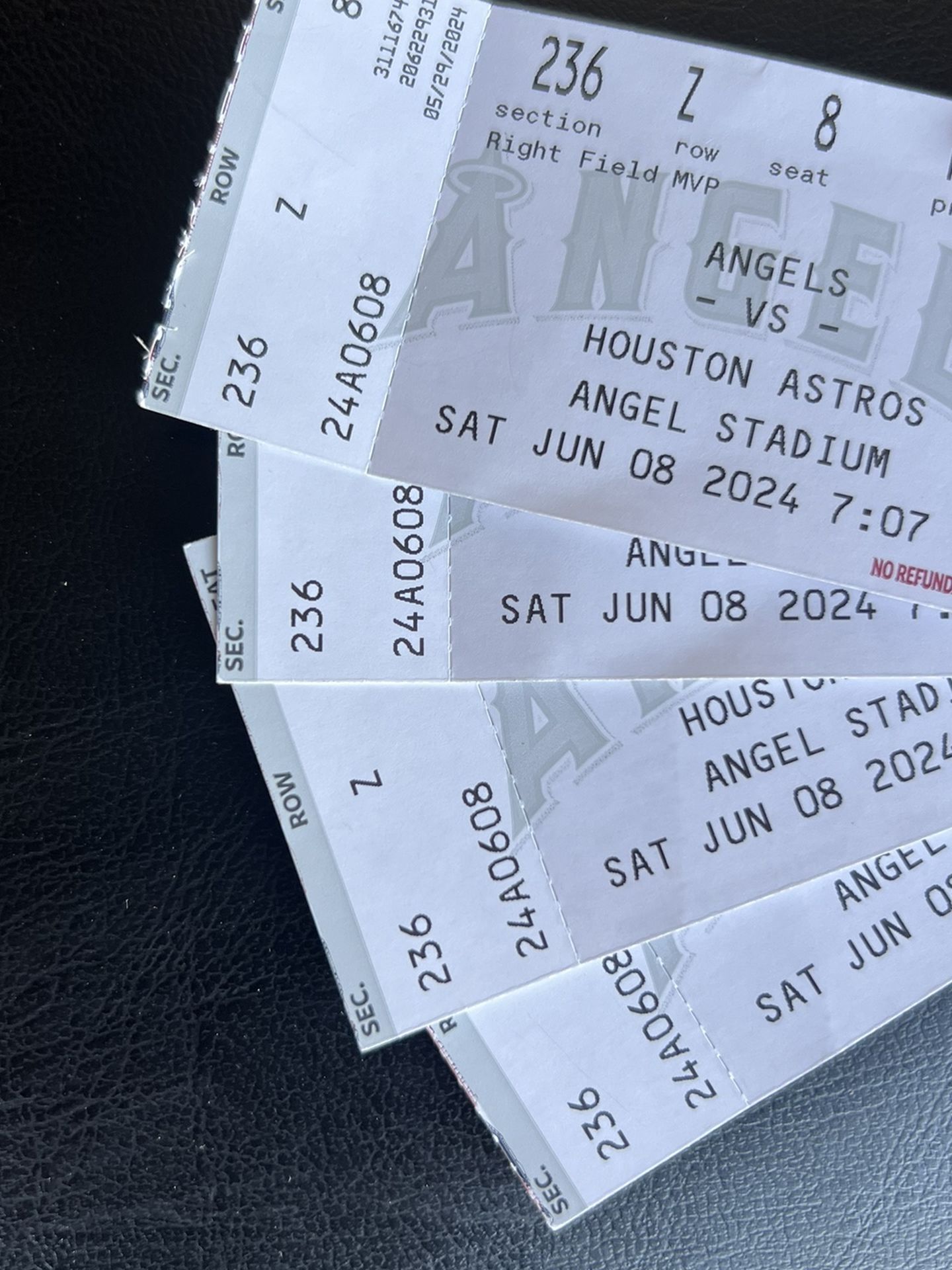 Tickets ⚾️⚾️⚾️