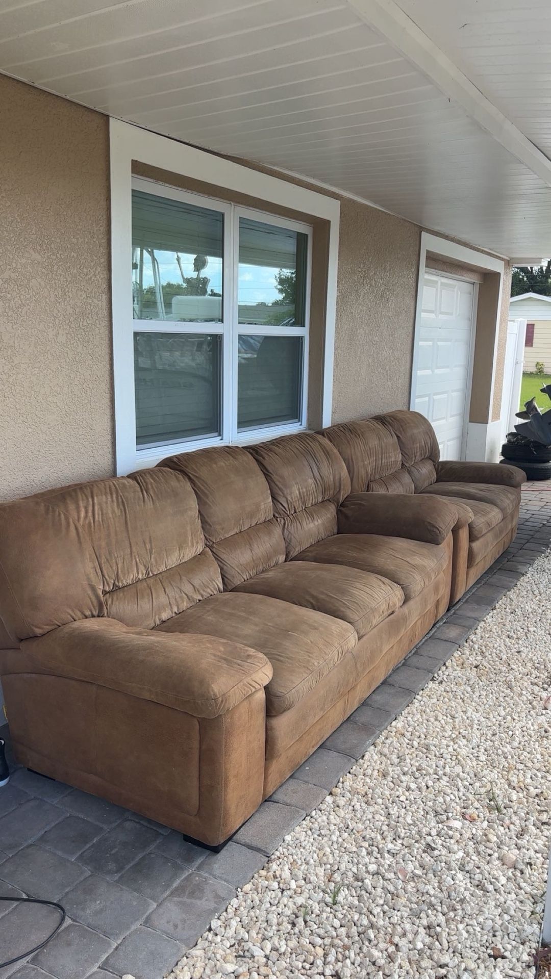 Couch / sofa