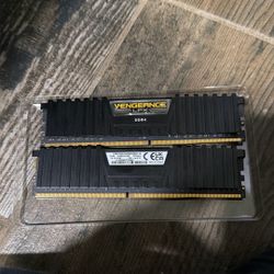 Corsair vengeance LPX