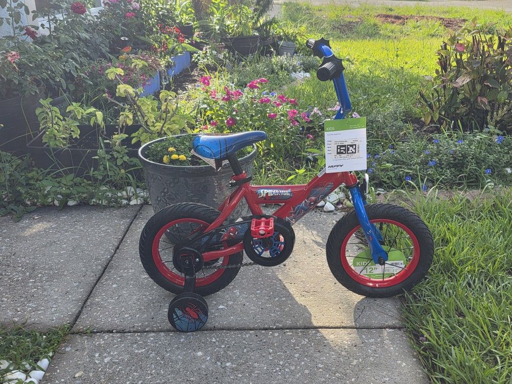New Spiderman 12ins Kid's Bike